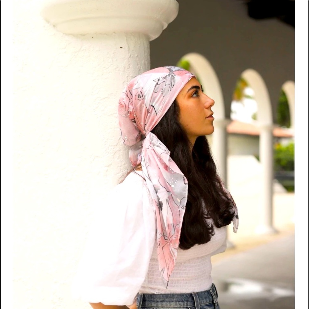 Lark & Ives stylish hair scarf set